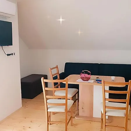Apartman Slatki Dom Bihać